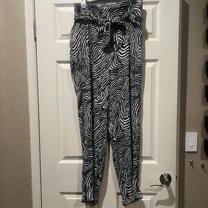 NWT The Kooples Safari Chic Shiny Pants (Zebra) - Size 4 (EU)/ SIZE 31/32 (US)
